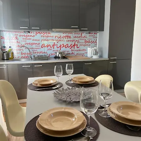 Dom Nad Morzem W Lebie بيت للعطل ليبا